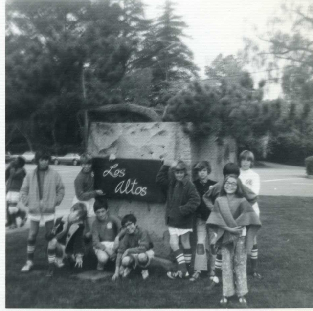 Same soccer team at the Los Altos granite block in Lincoln Park