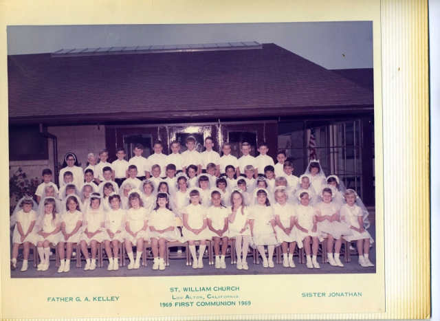 St.
Williams First Communion.  Theo is in the back left.  Lots of other 1979 graduates in here.  Feel free to let Theo know where you are in the picture.